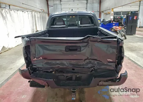 2022 Toyota Tacoma Double Cab z USA, uszkodzony, nr VIN 3TMCZ5AN3NM529070